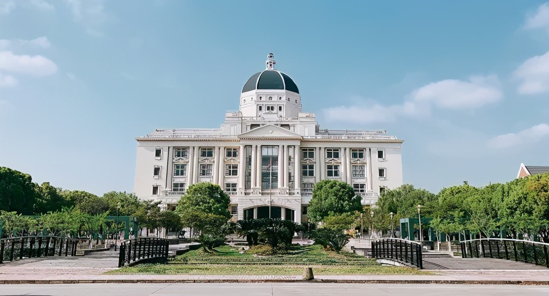 đại học ngoại ngữ thượng hải