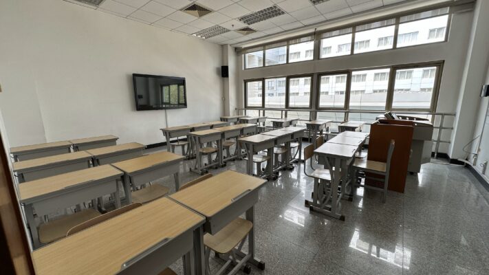 thăm cơ sở vật chất đại học sư phạm thủ đô
