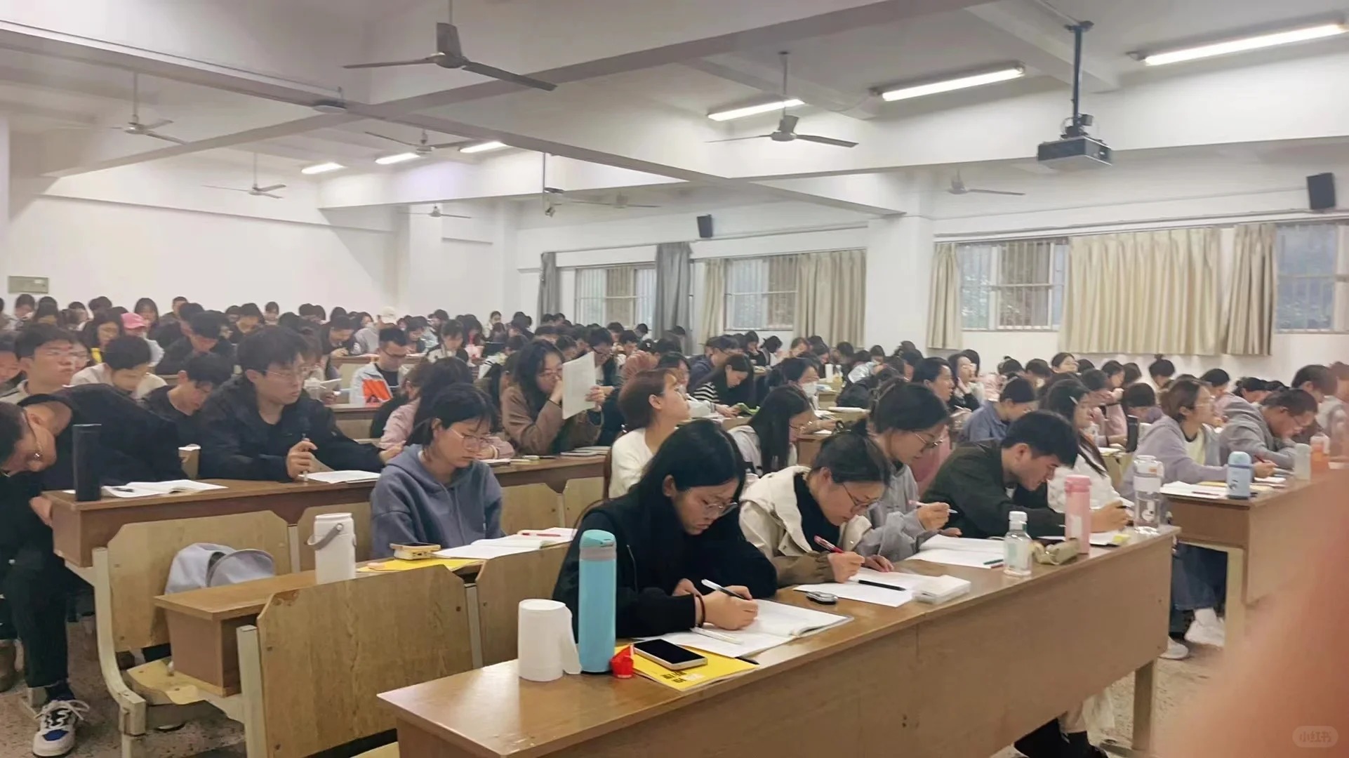 ĐẠI HỌC CÔNG NGHIỆP SỐ 2 THƯỢNG HẢI – 上海第二工业大学