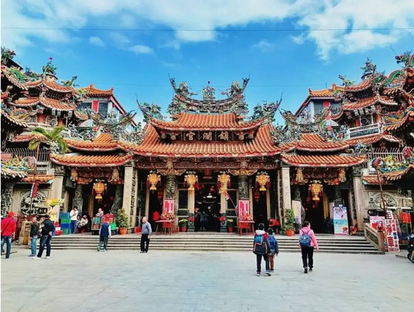 DU LỊCH ĐÀI TRUNG